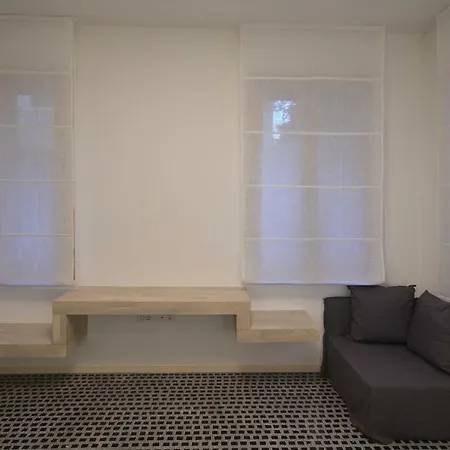 Konukevi Carbonaia 3*